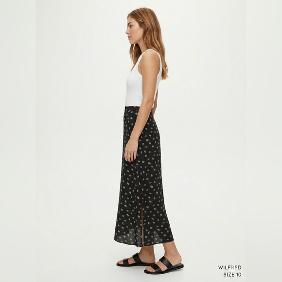 NWT Aritzia Wlfred Floral Black Skirt size 10 - Picture 2 of 11
